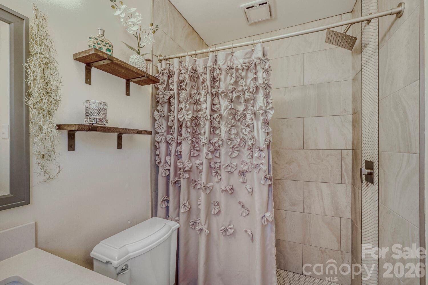 Castleton Gardens - Residential