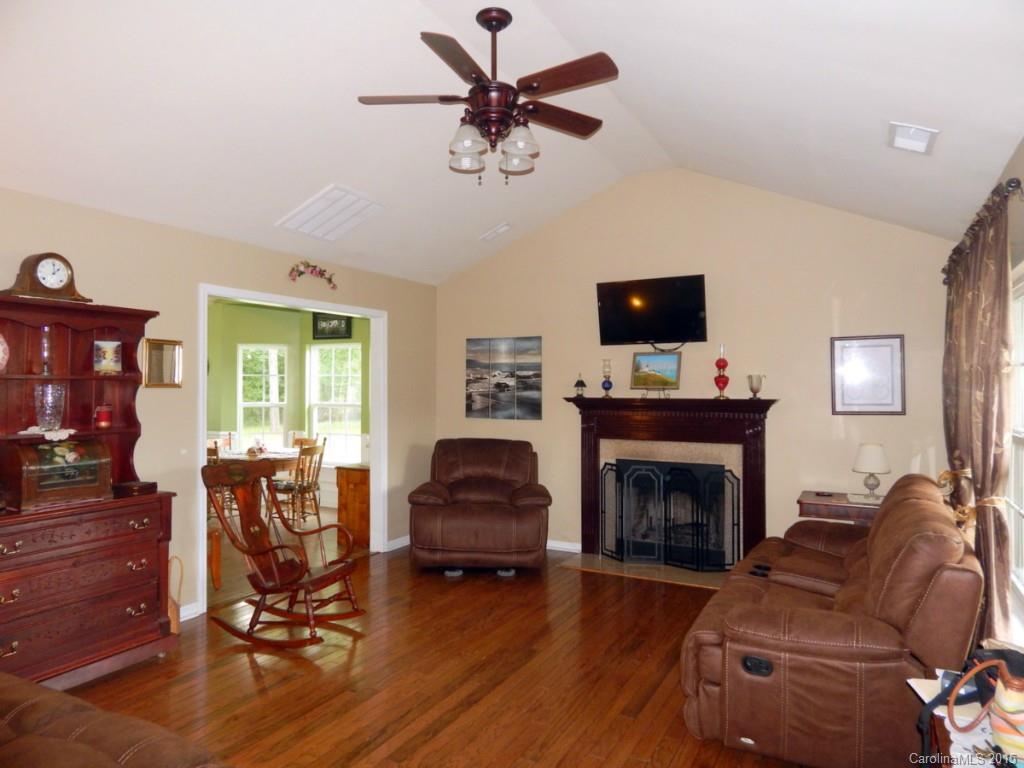 Pineview at Sherry Acres - Residential