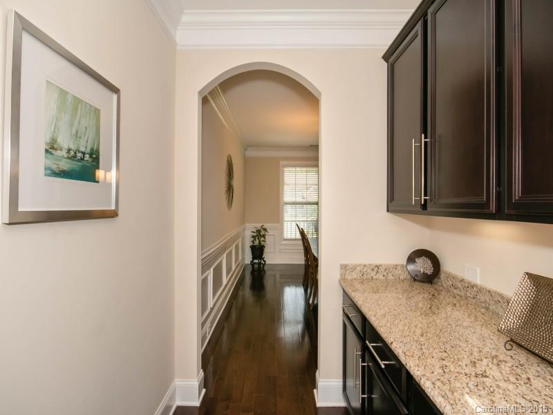 Belle Grove Manor - Residential