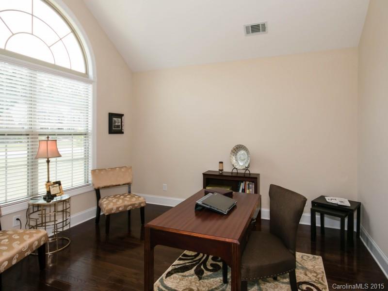 Belle Grove Manor - Residential