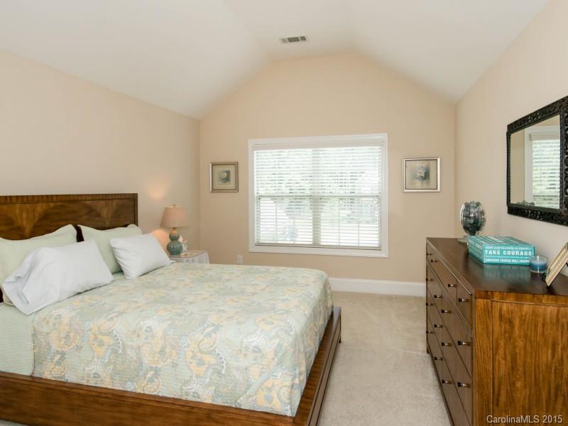 Belle Grove Manor - Residential