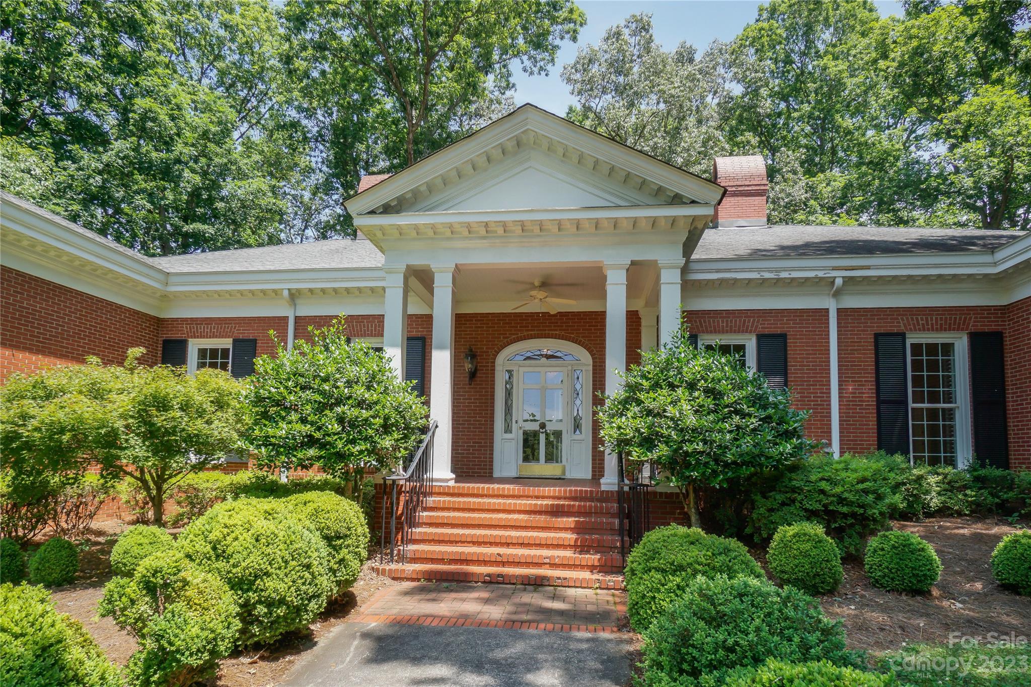 620 N 9th Street 5/6
