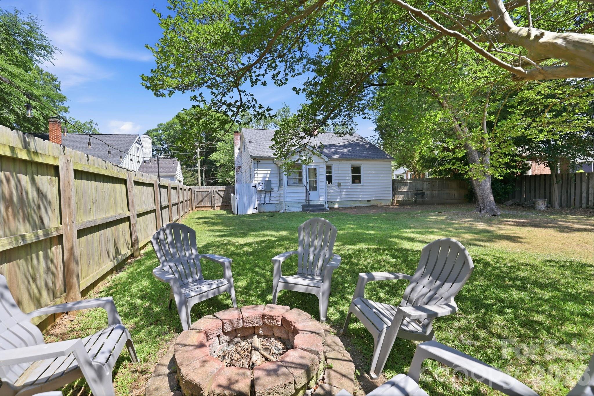Plaza Acres - Residential