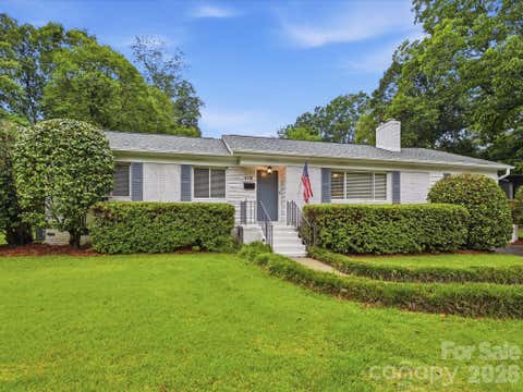 Photo of 4318 Ruskin Drive, Charlotte, NC 28209 (MLS # 4403739)