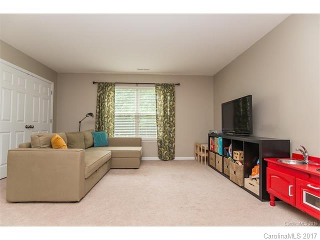 Shelly Woods - Residential