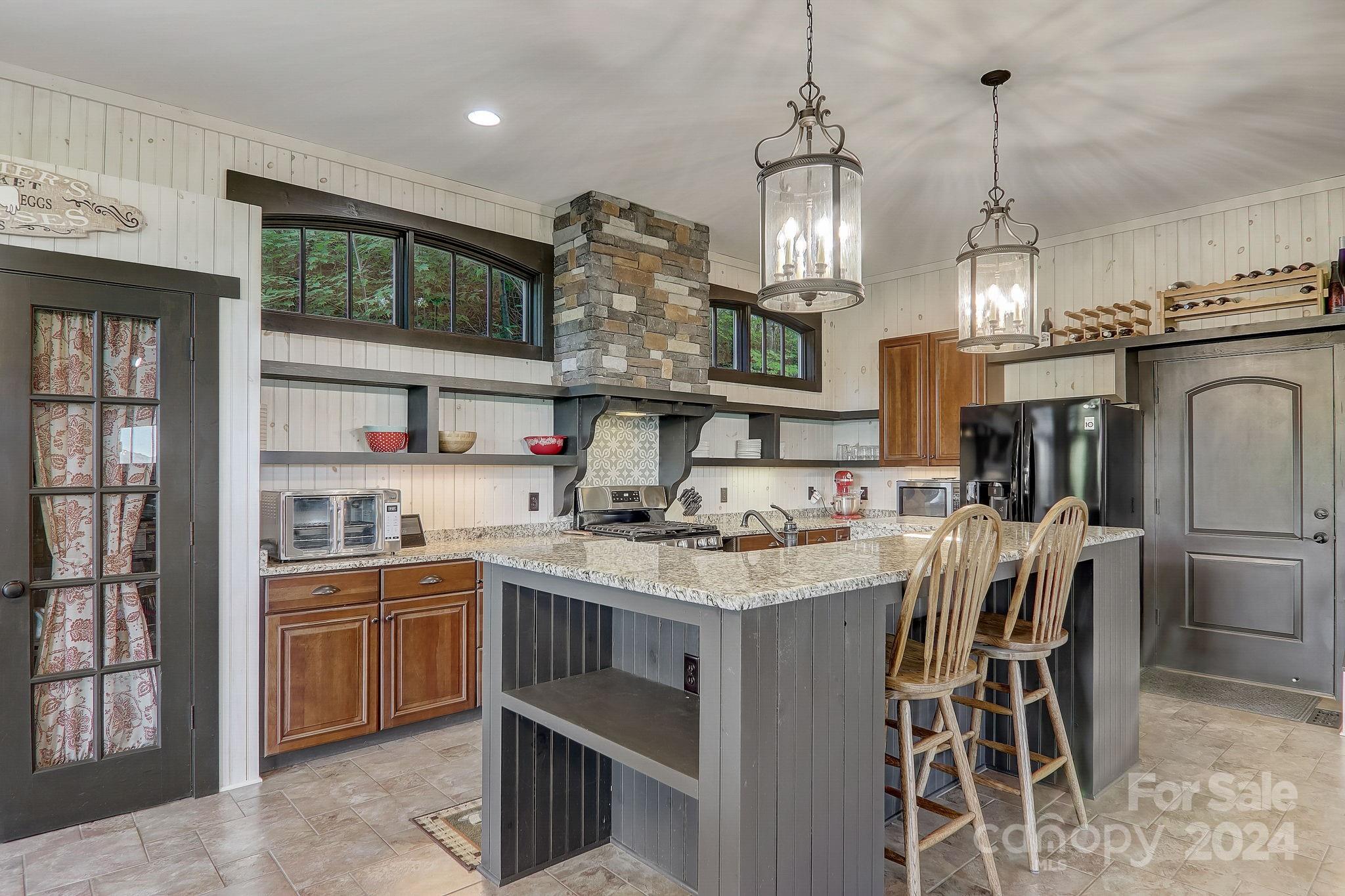 Hawk Mountain - Residential