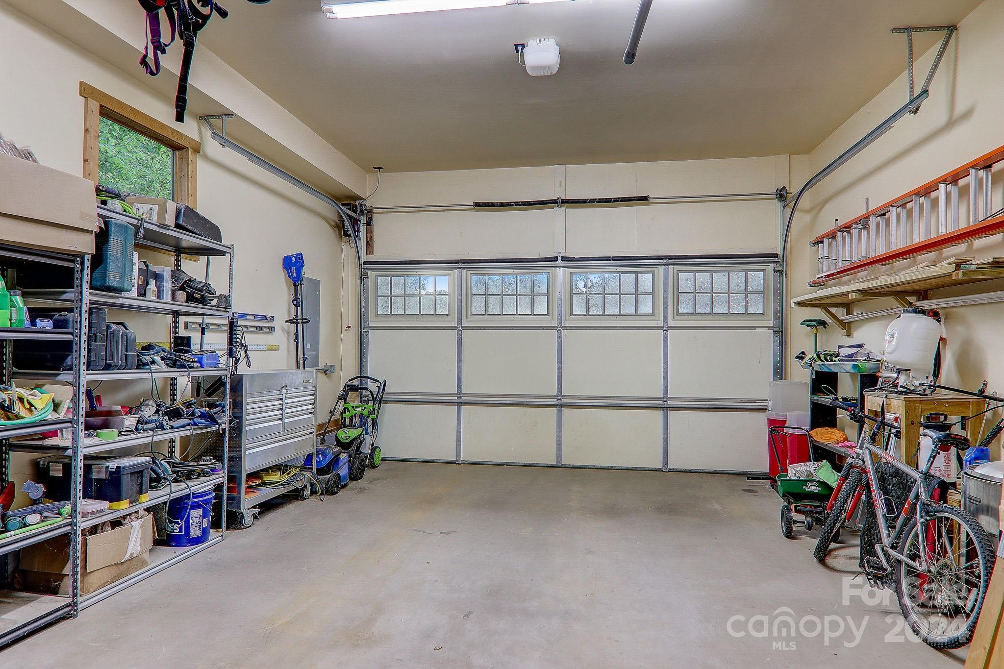 Hawk Mountain - Residential