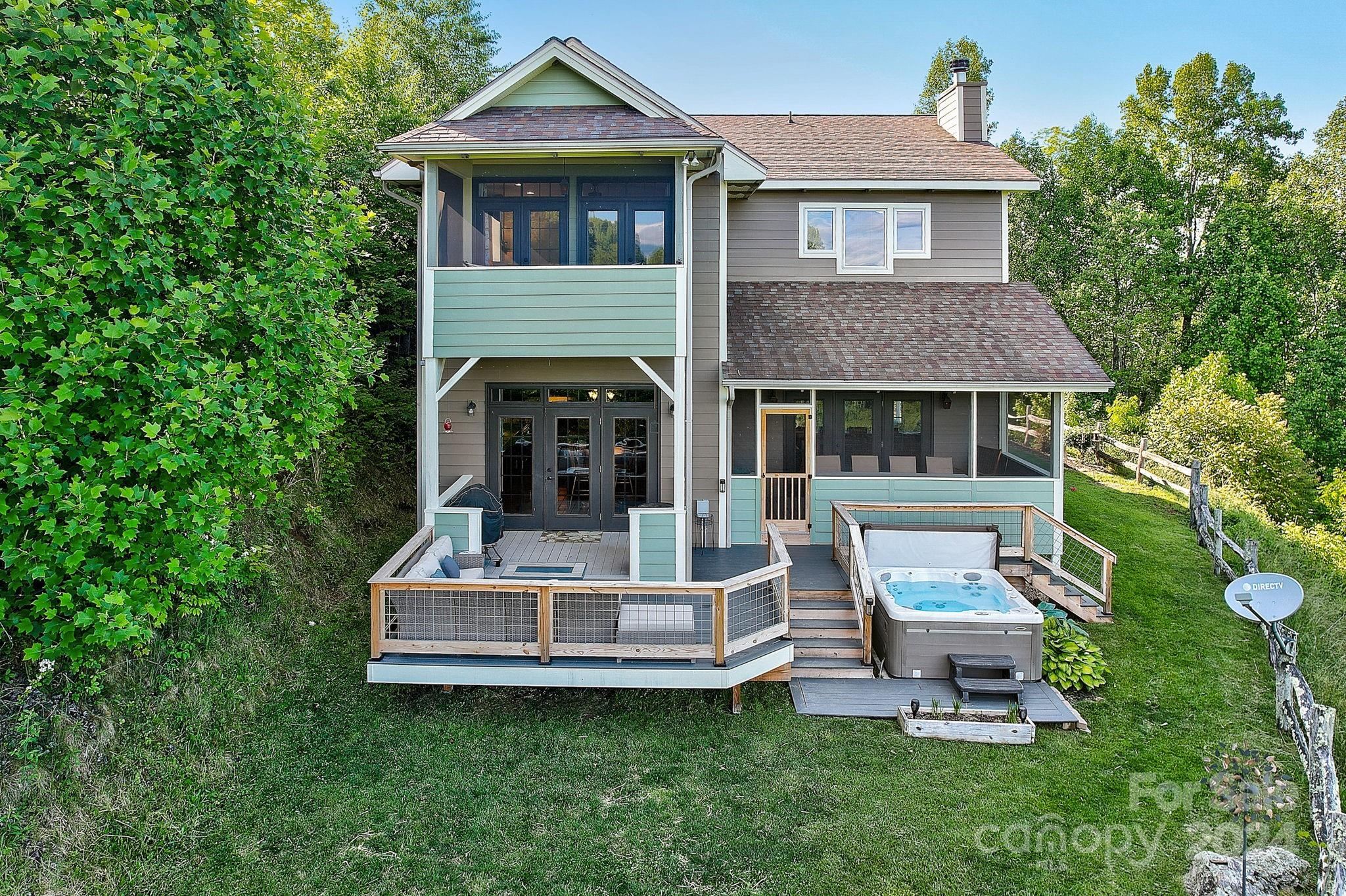 Hawk Mountain - Residential