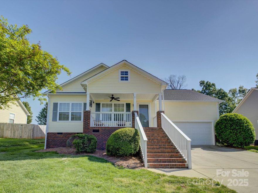 Welcome to this well-maintained 3-bedroom, 2-bath ranch home featuring a spacious bonus room upstairs—perfect for a home office, movie theater room, or guest space! The heart of the home is the fully updated kitchen, complete with modern appliances, sleek countertops, and ample cabinet space. Enjoy the open floor plan, inviting living area, and a cozy primary suite. Outside, the large, fully fenced yard provides plenty of space for outdoor activities and relaxation. Conveniently located near downtown Rock Hill, this home is a must-see!