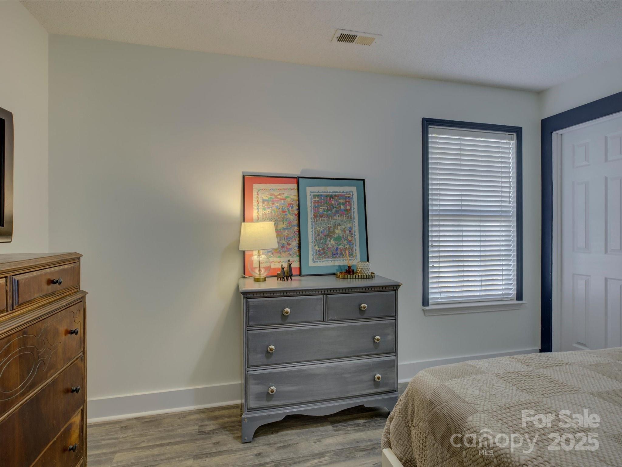 Hallmark Glen - Residential