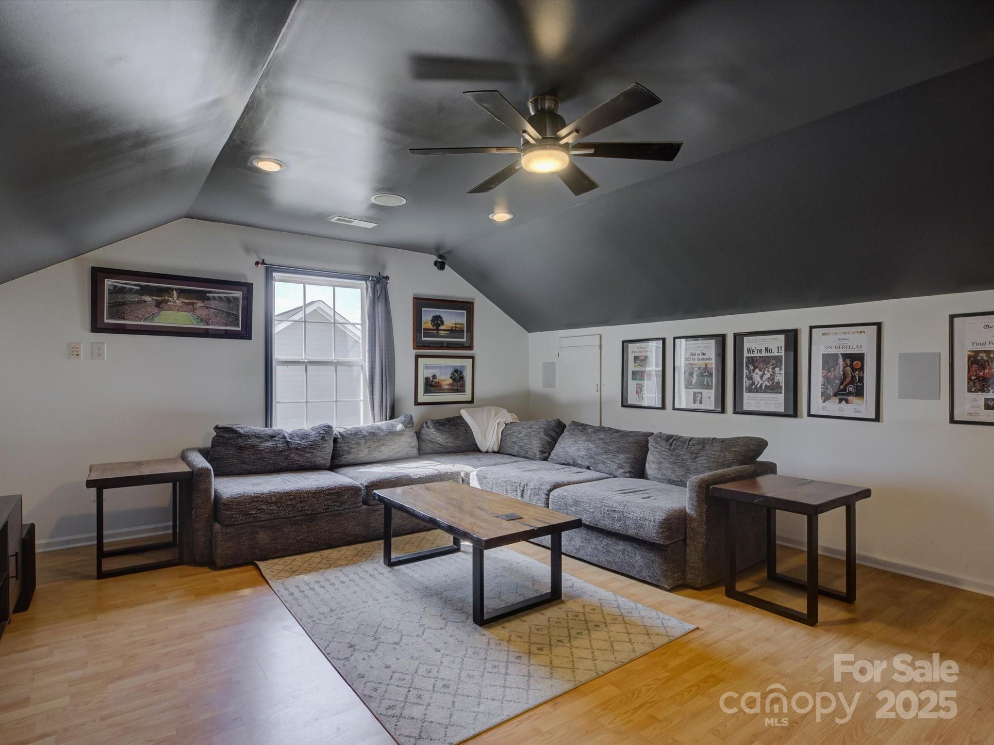 Hallmark Glen - Residential