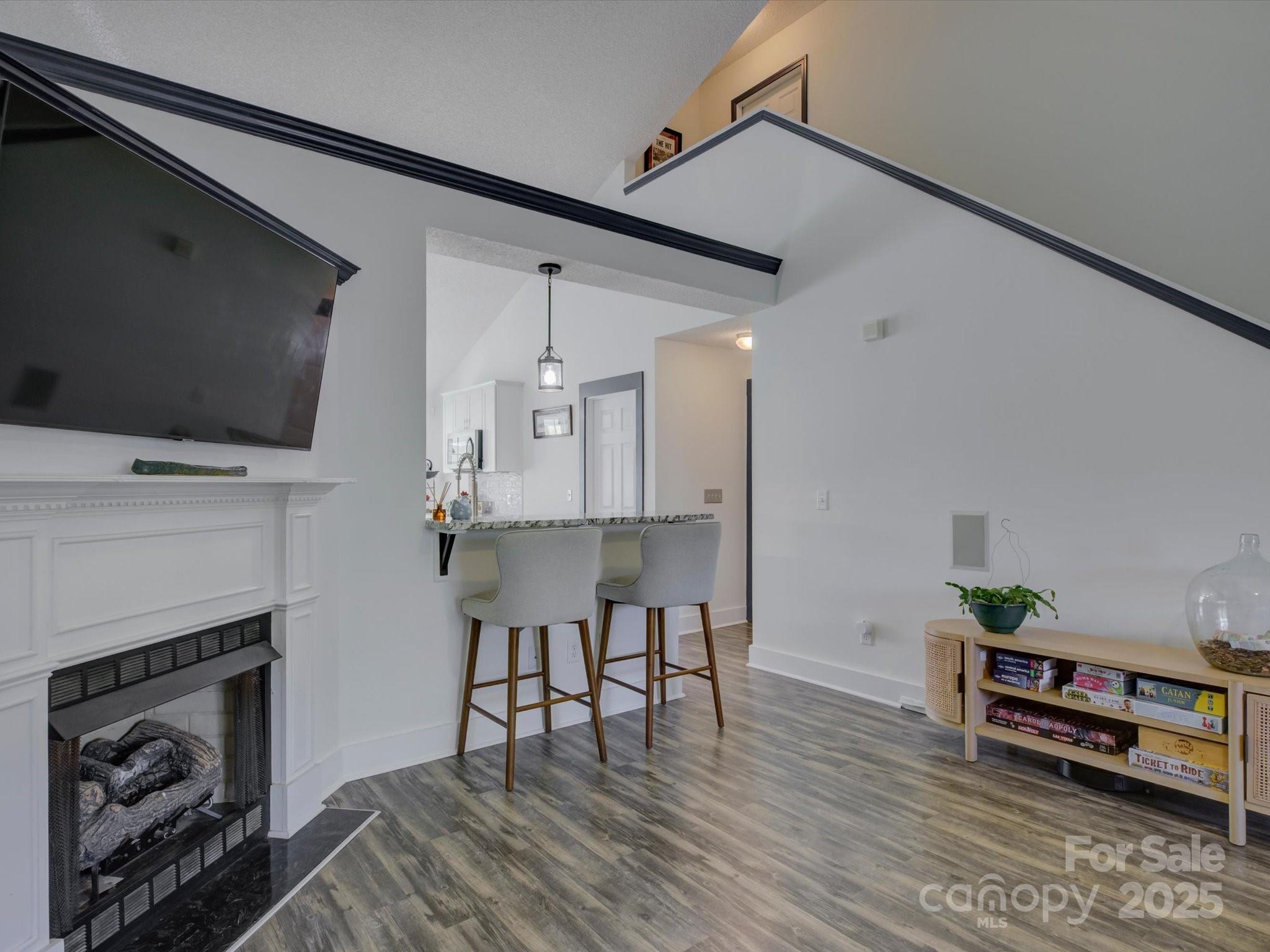 Hallmark Glen - Residential