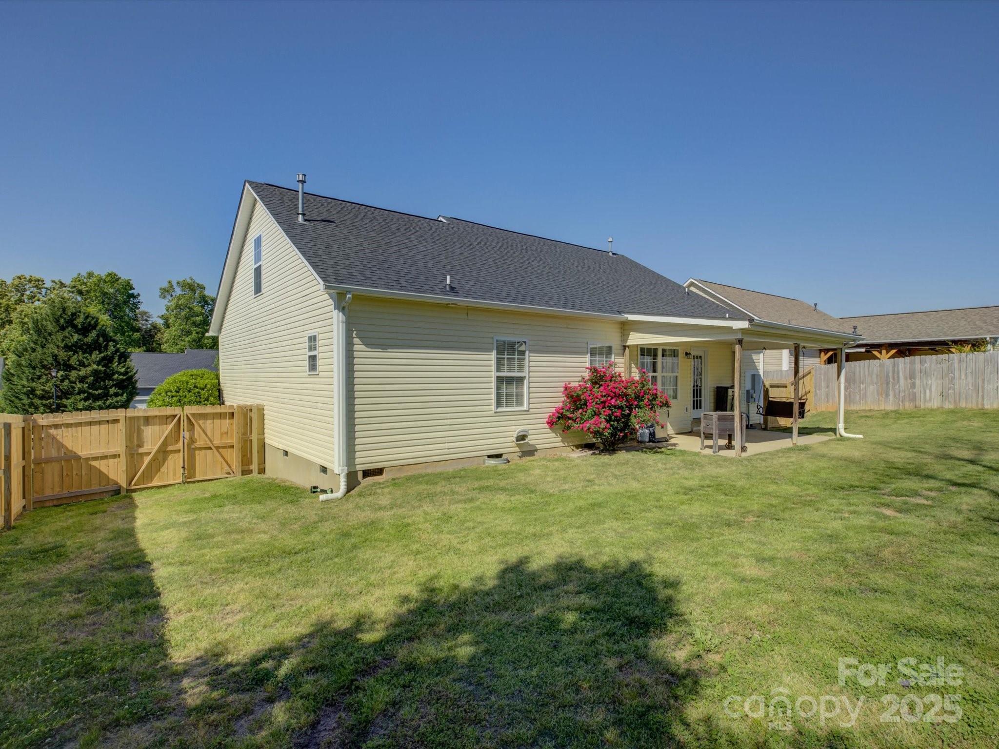 Hallmark Glen - Residential