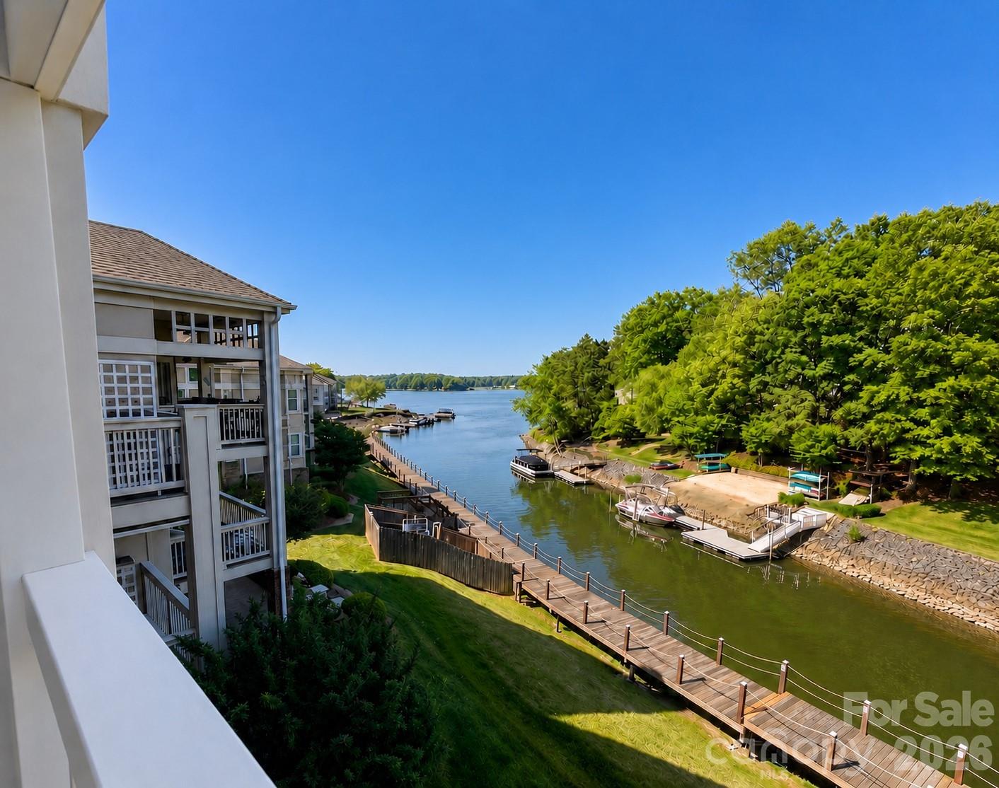 108 Pier 33 Drive 409