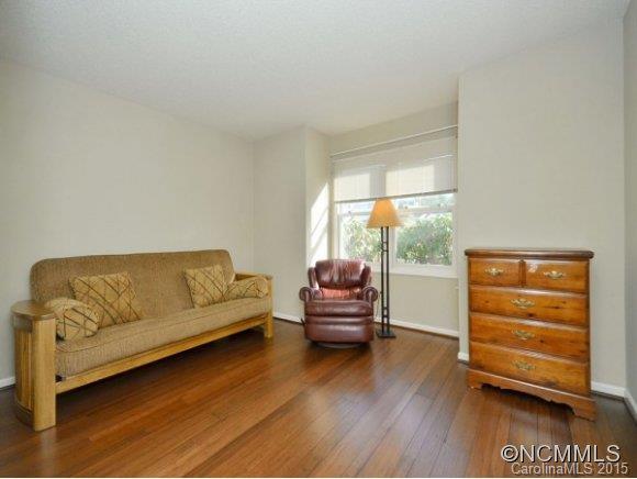 Laurel Creek - Residential