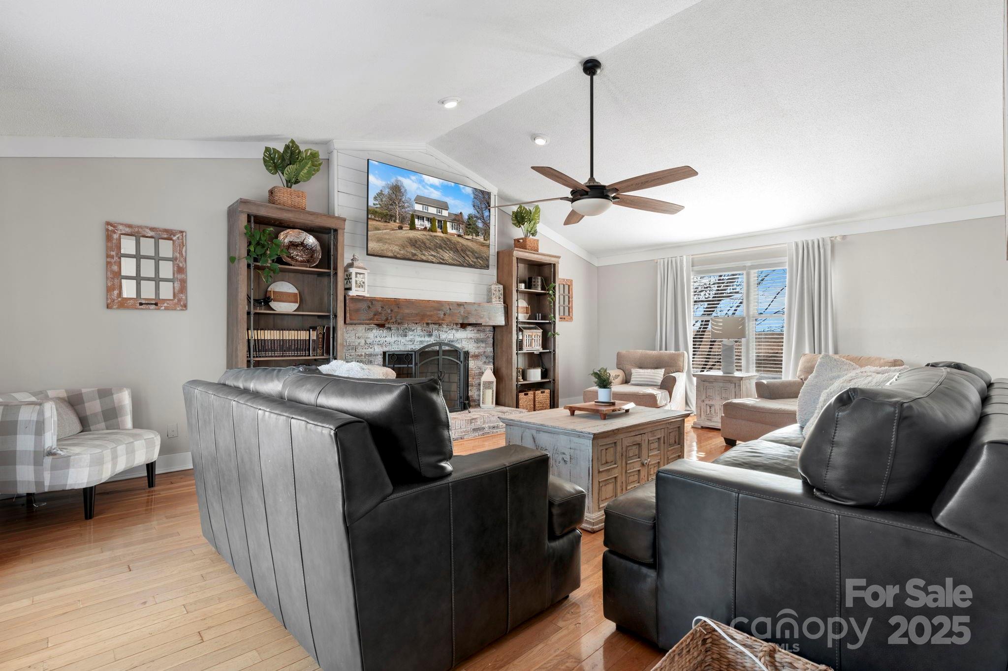 Granada Farms - Residential