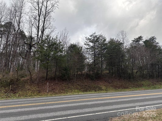 1123 S STATE ST, YADKINVILLE, NC 27055 - Image 2de0d01b2c0d9e5b70507f3f3df5bcb4/59877670