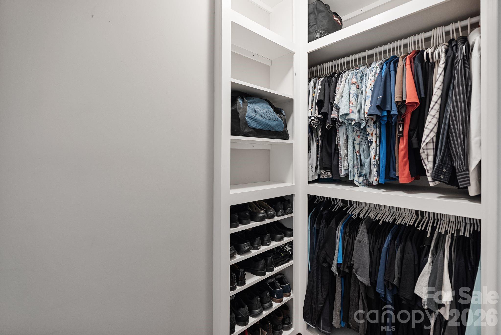 Twinn Coves on Morrison - Residential