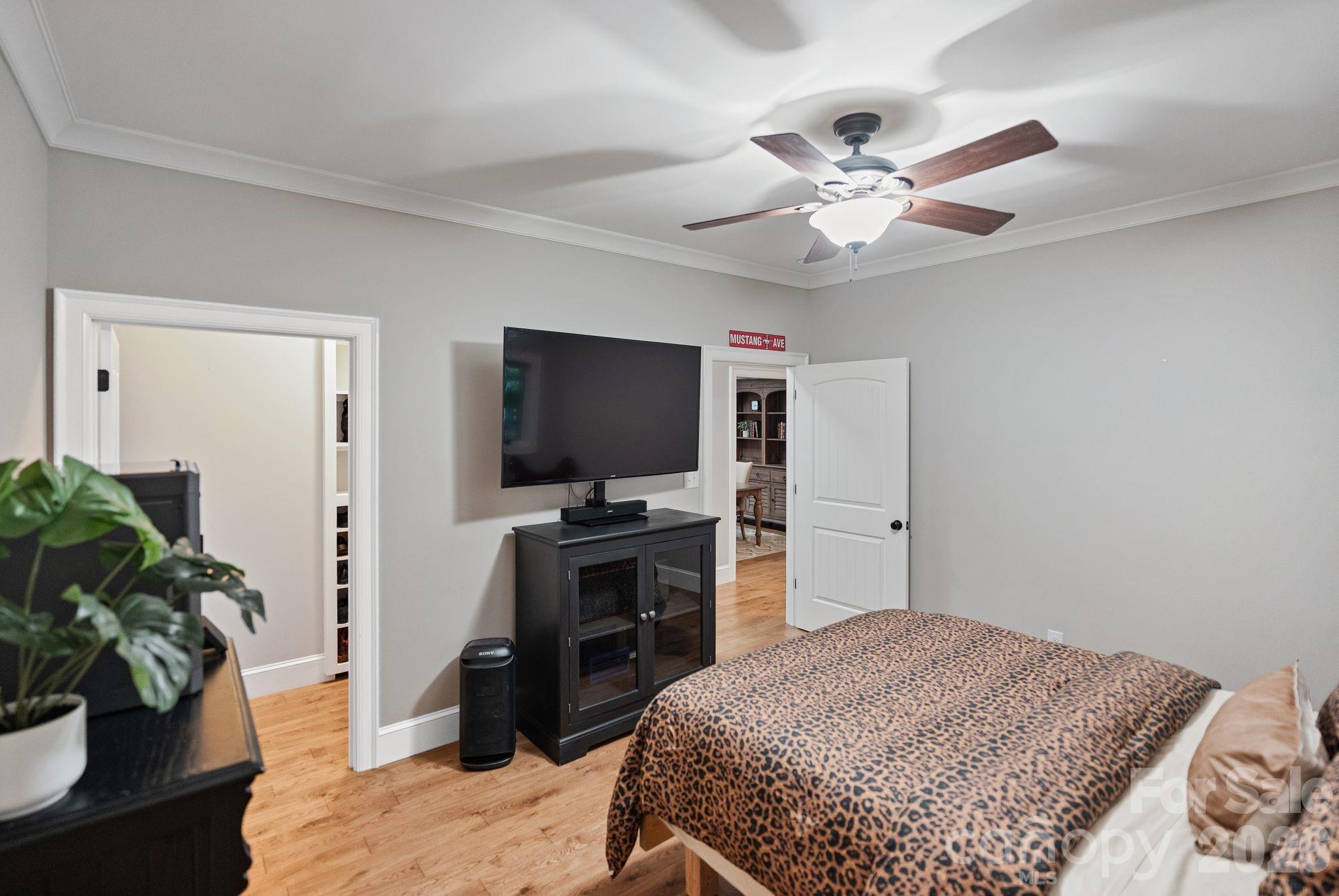 Twinn Coves on Morrison - Residential