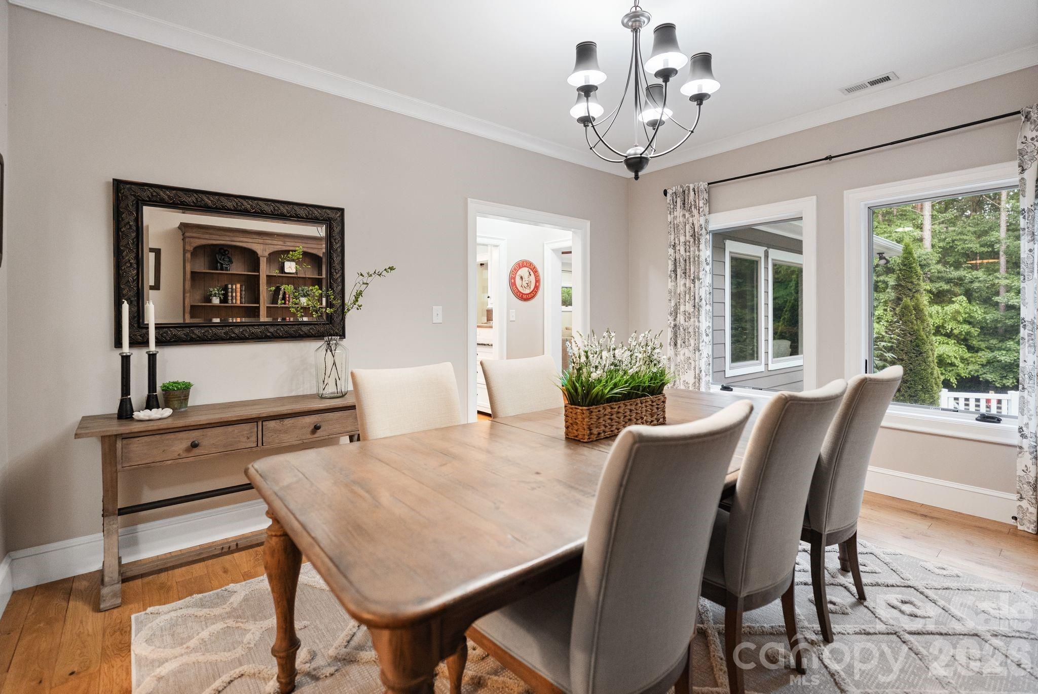 Twinn Coves on Morrison - Residential