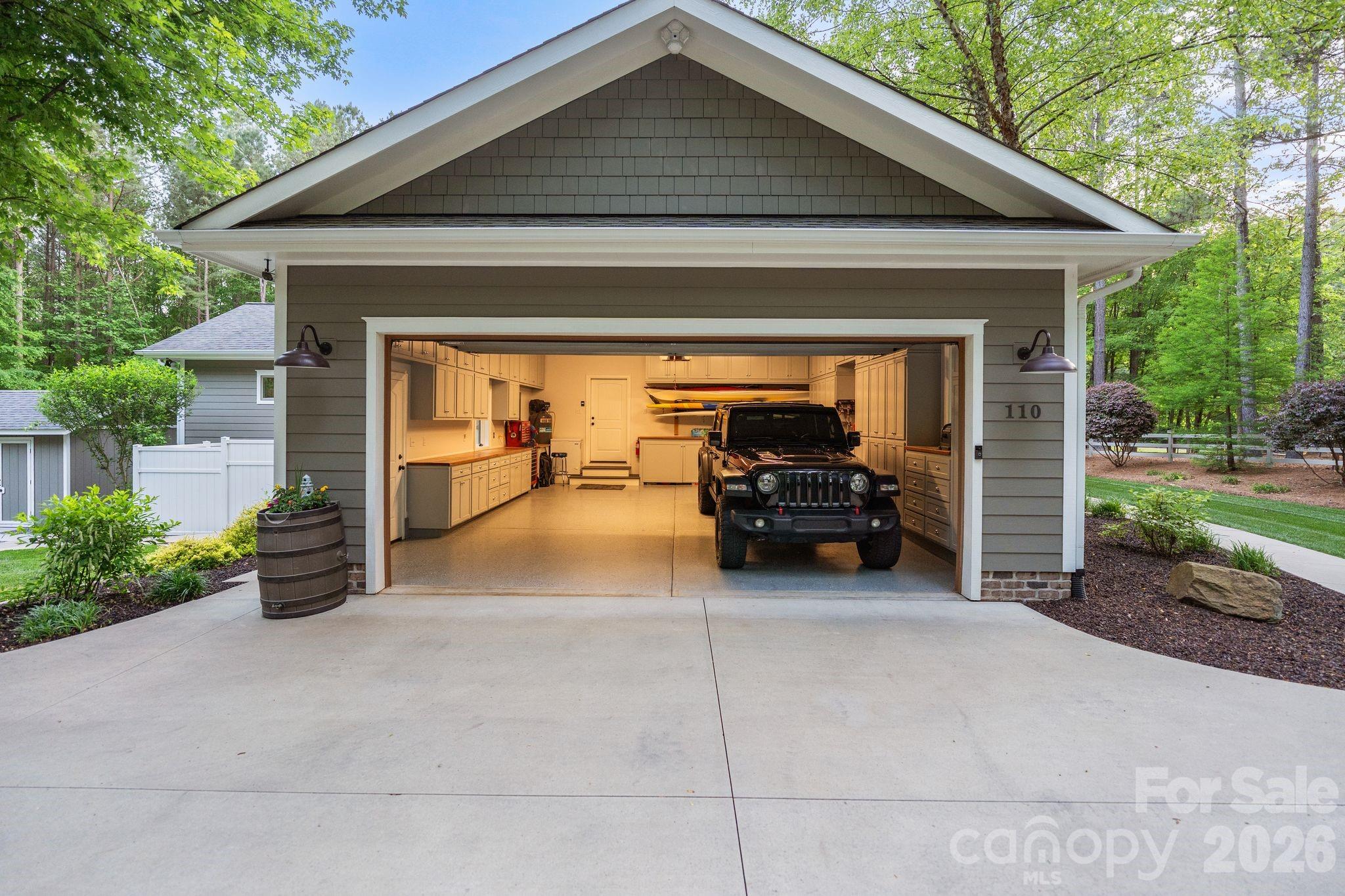 Twinn Coves on Morrison - Residential