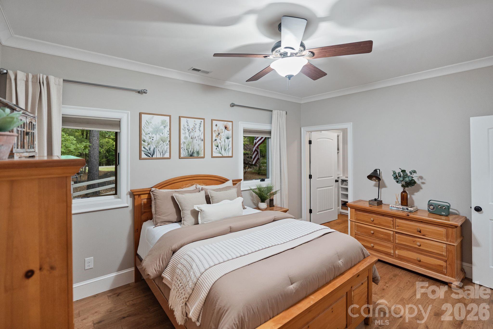 Twinn Coves on Morrison - Residential