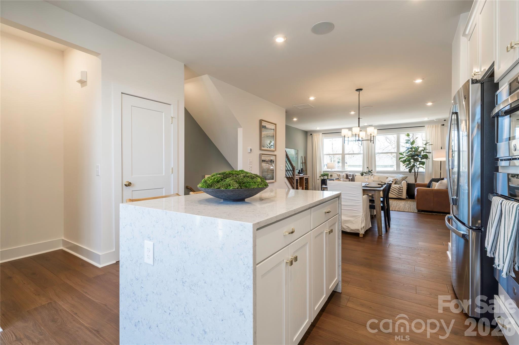 Context at Oakhurst - Residential