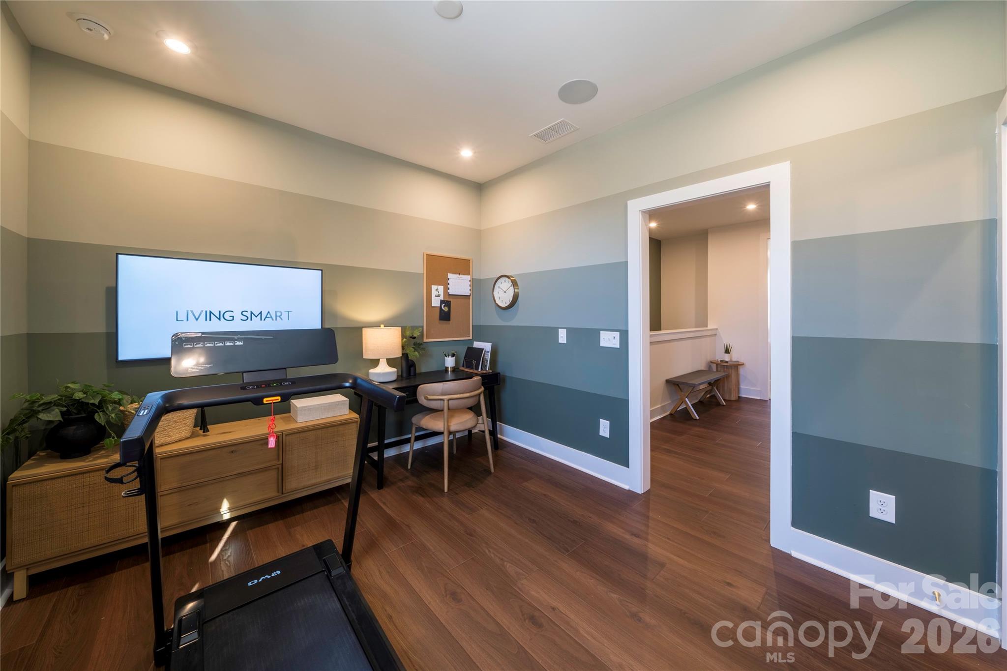 Context at Oakhurst - Residential