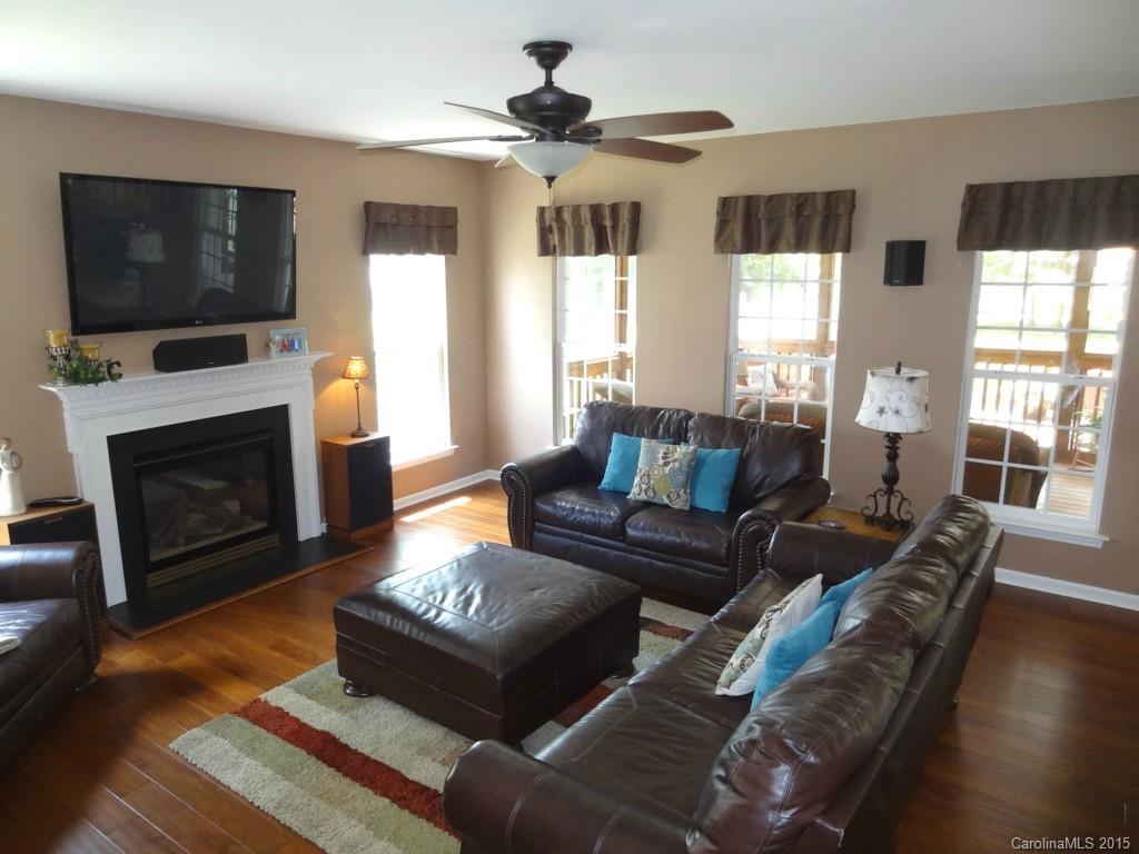 Lake Park - Residential