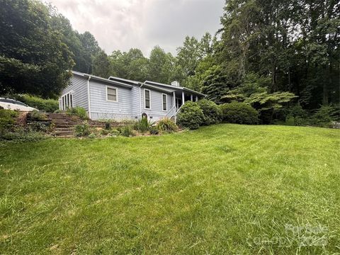 46 High Meadow Lane Waynesville NC 28786