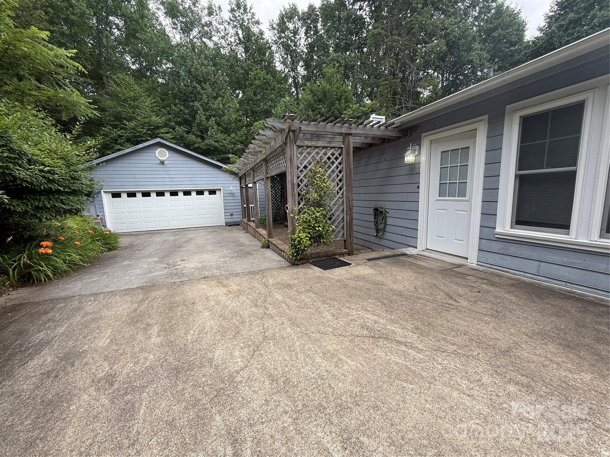46 High Meadow Lane