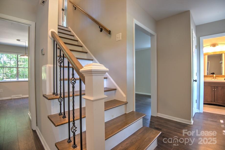 Park Ridge - Residential Lease