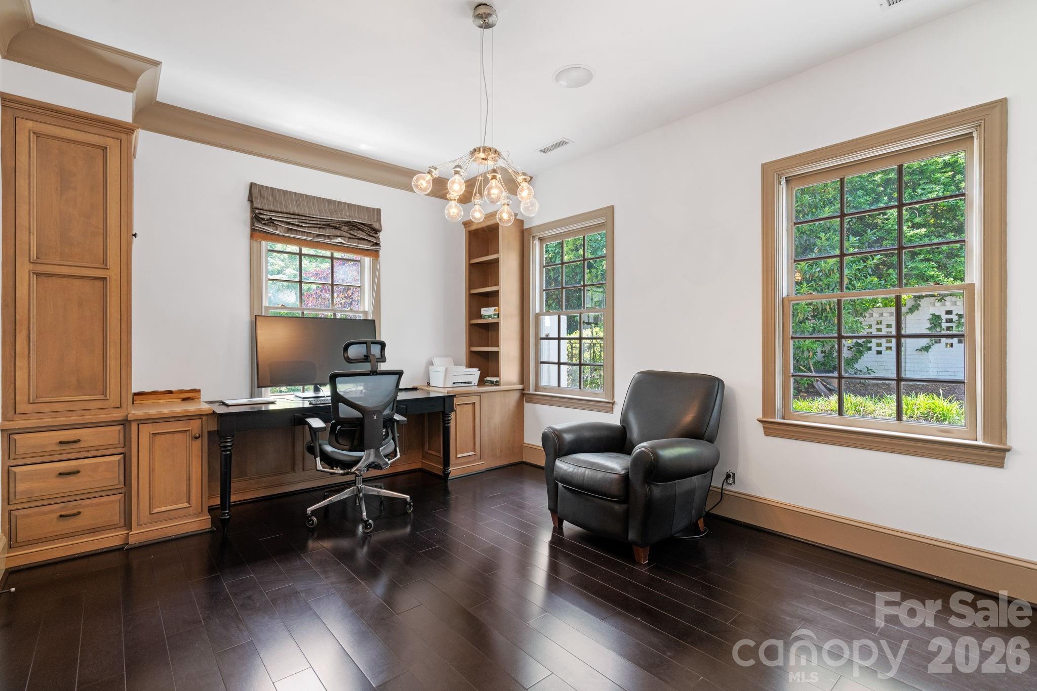 Country Club Heights - Residential