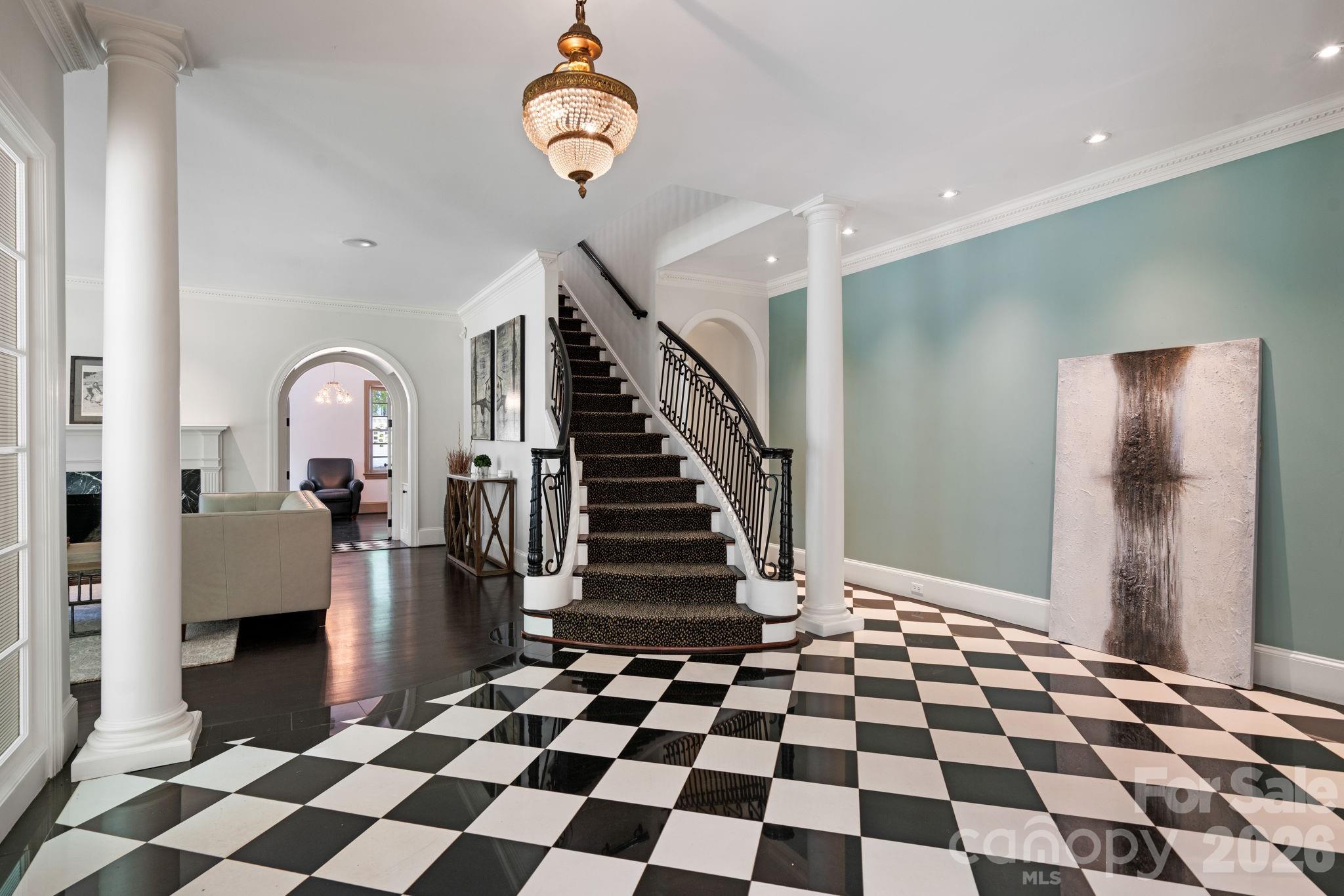 Country Club Heights - Residential