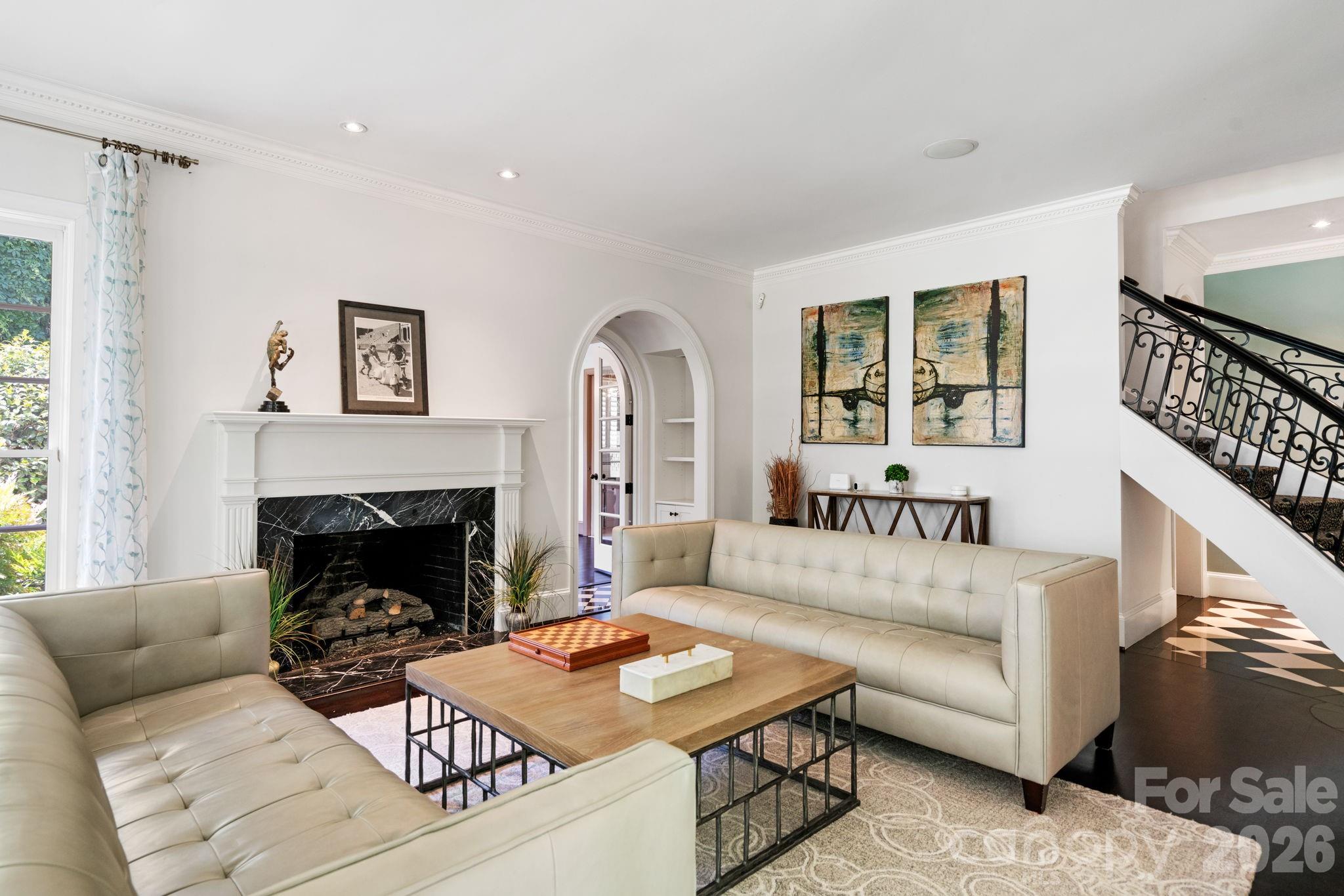 Country Club Heights - Residential