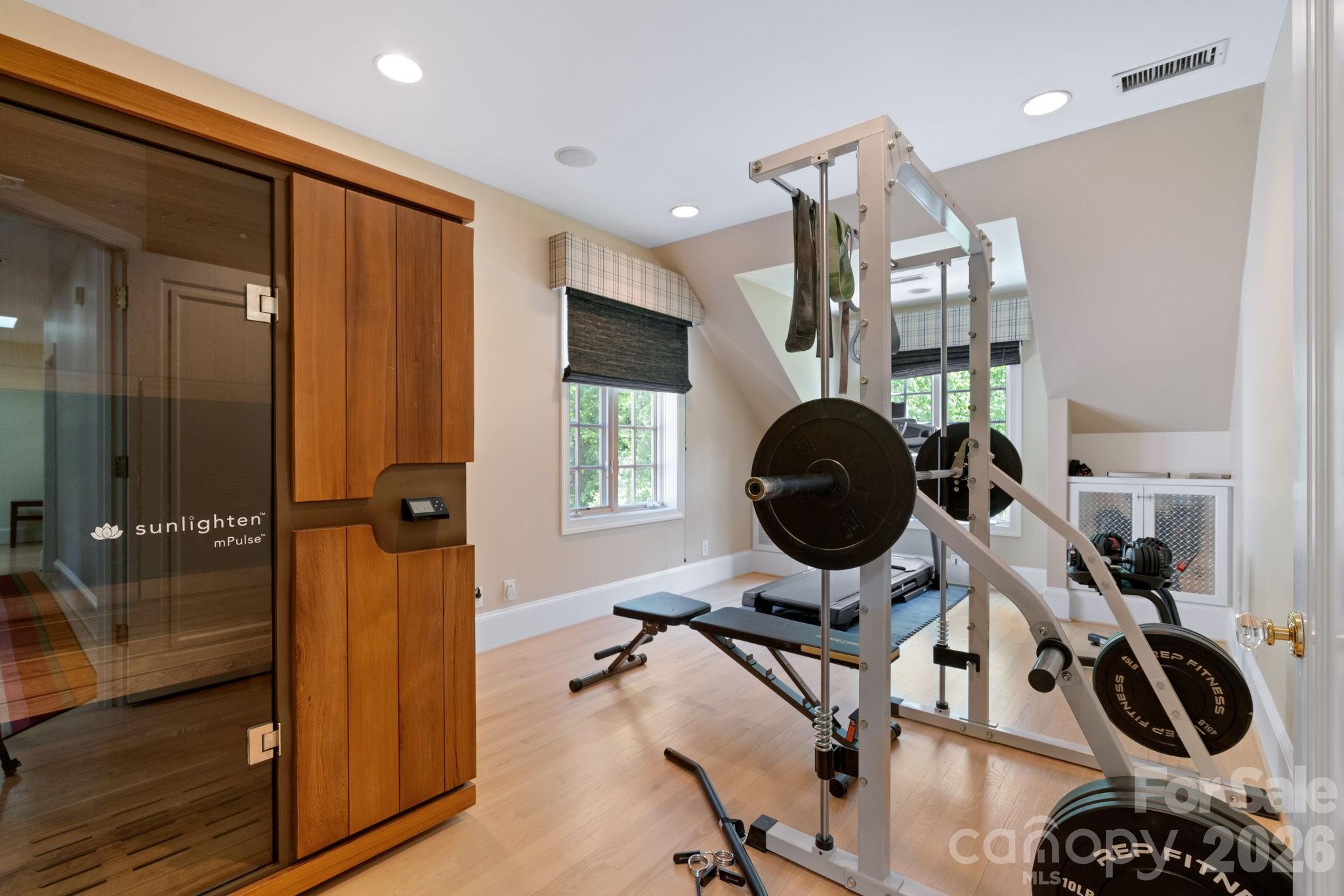 Country Club Heights - Residential