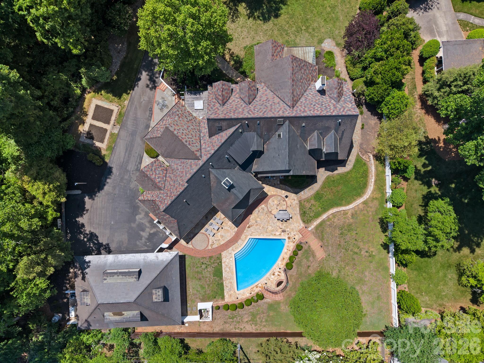 Country Club Heights - Residential