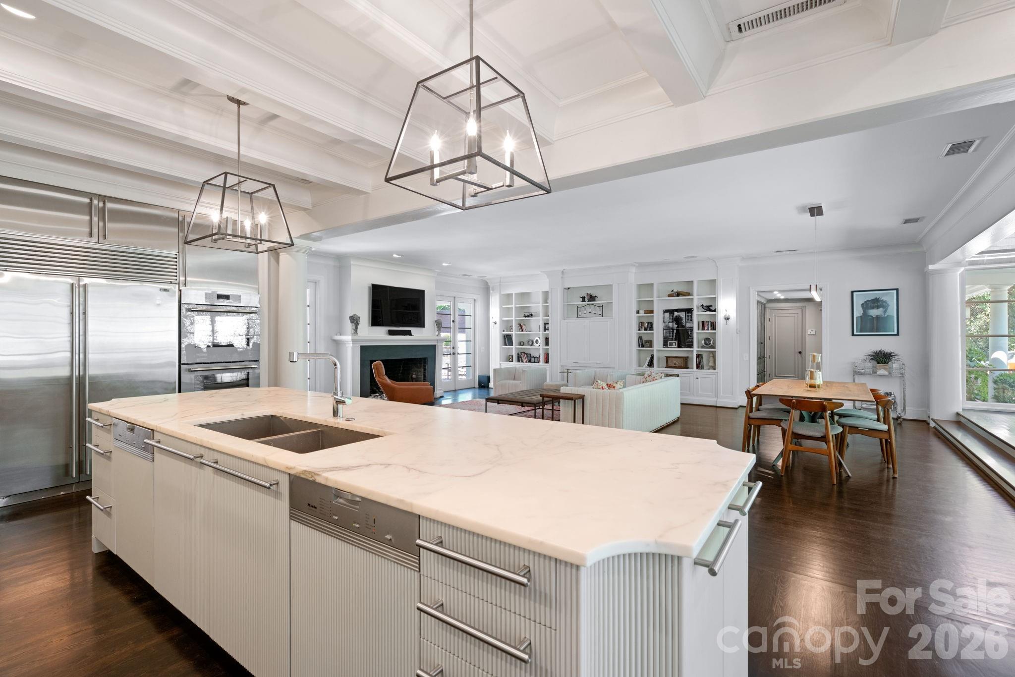 Country Club Heights - Residential
