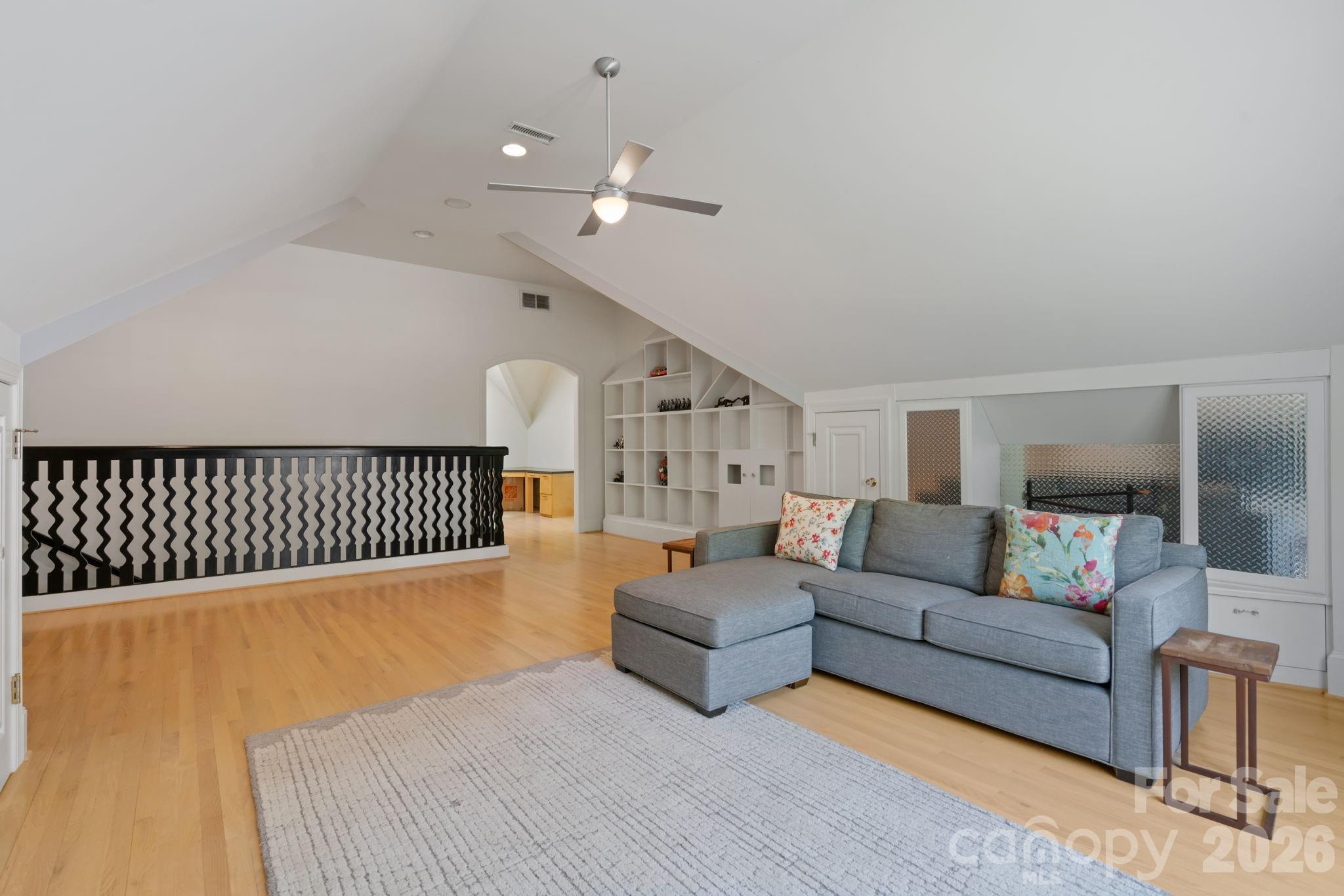 Country Club Heights - Residential