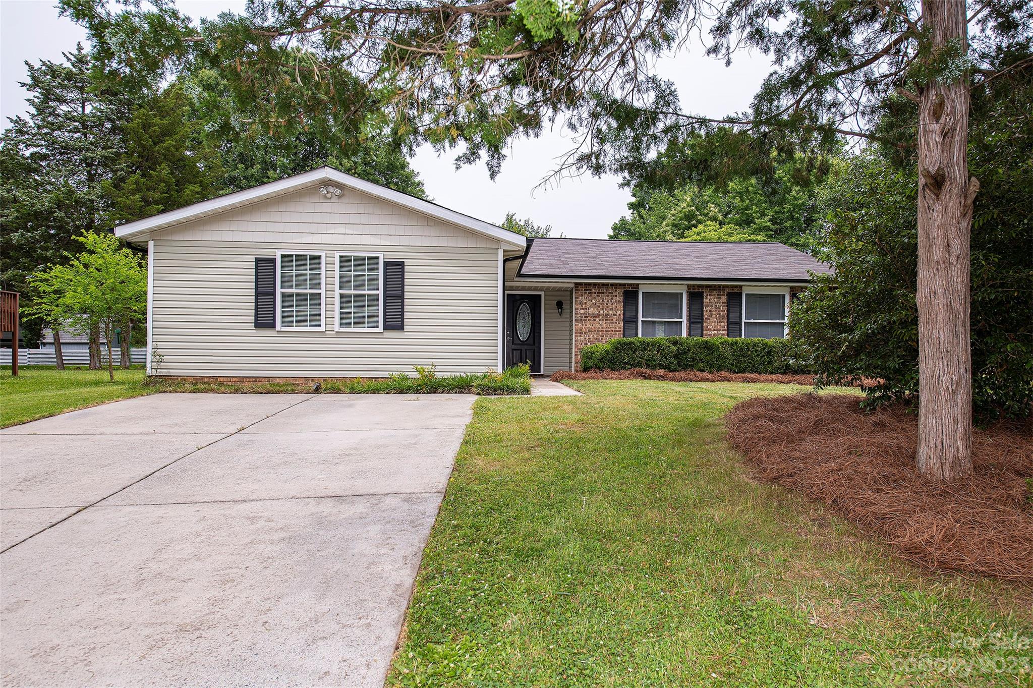 Photo 1 of 20 — 7336 Connan Lane, Charlotte, NC 28226