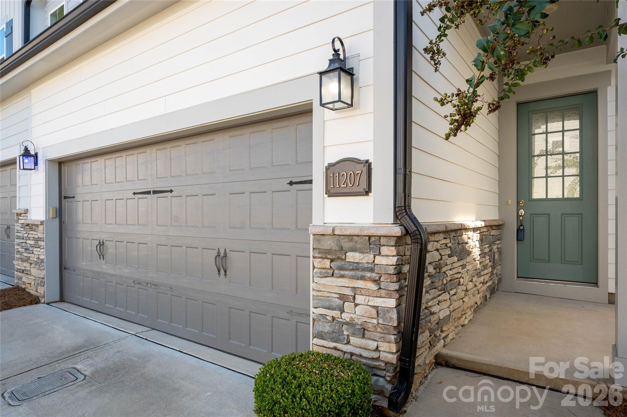 11207 Cobb Creek Court