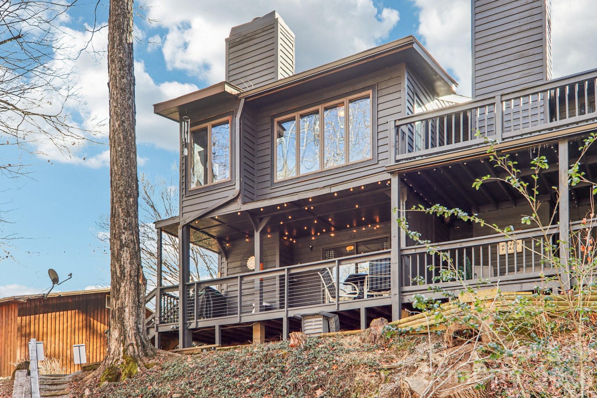 Riverside Valley Villas - Residential