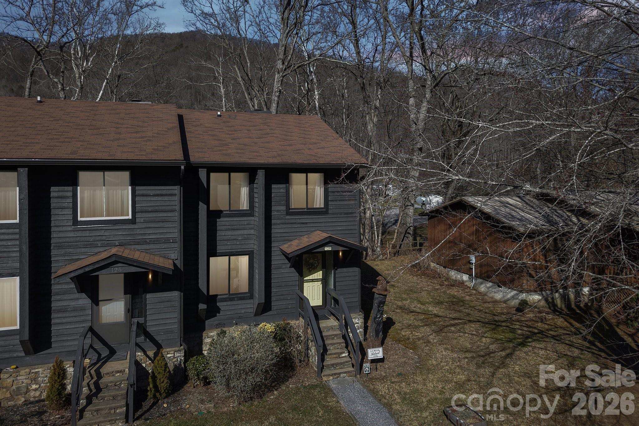 129 Riverside Villa Drive