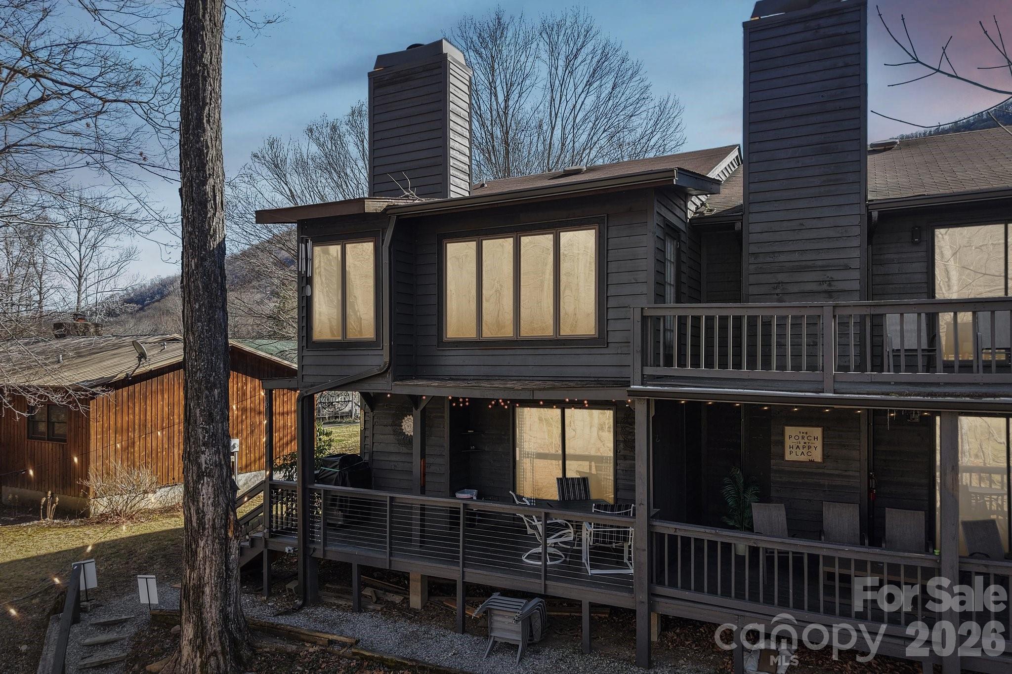 Riverside Valley Villas - Residential