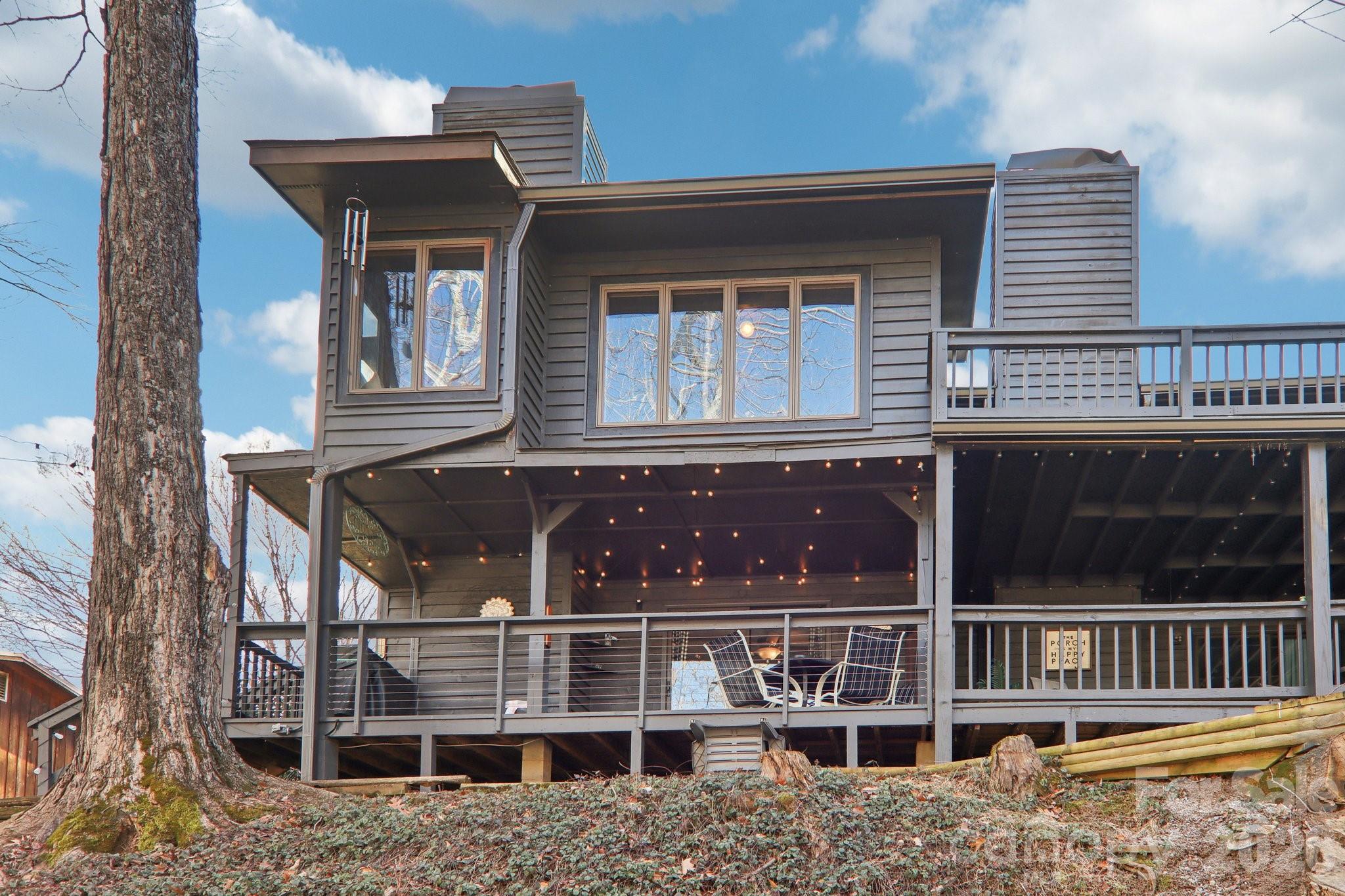 129 Riverside Villa Drive