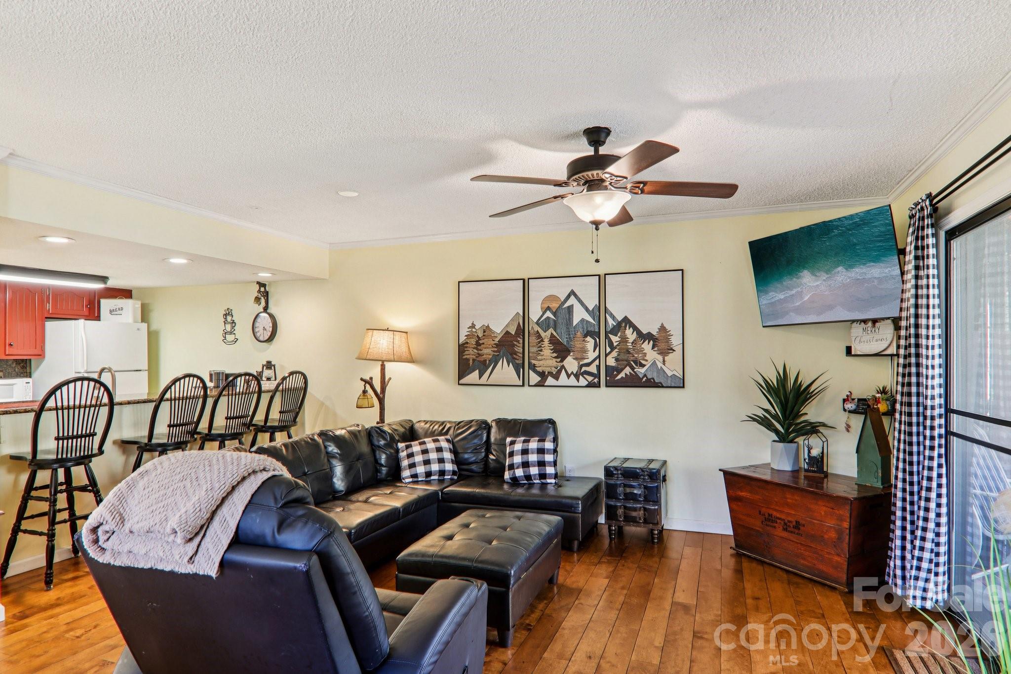 Riverside Valley Villas - Residential