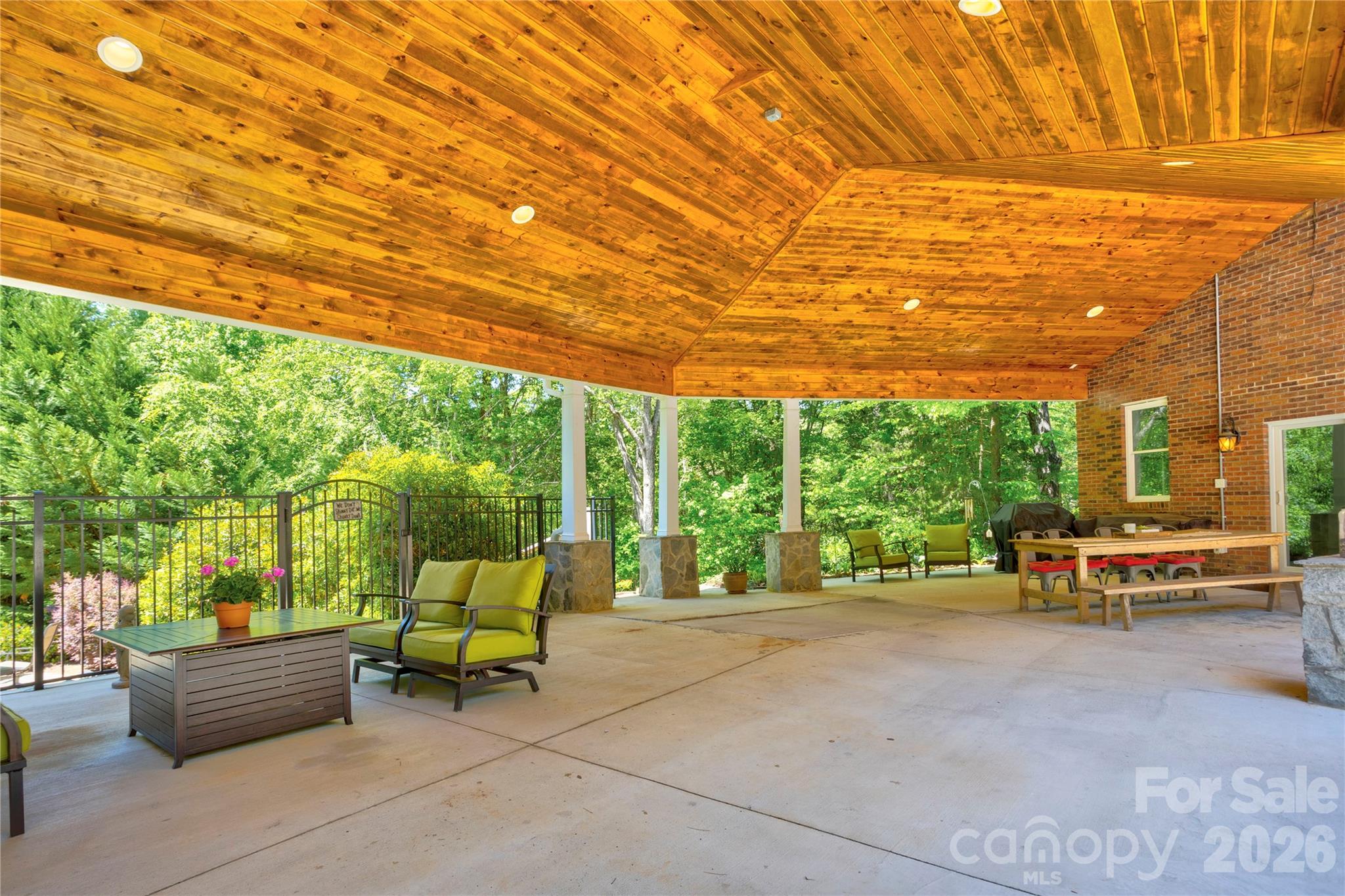 Sleepy Hollow - Residential