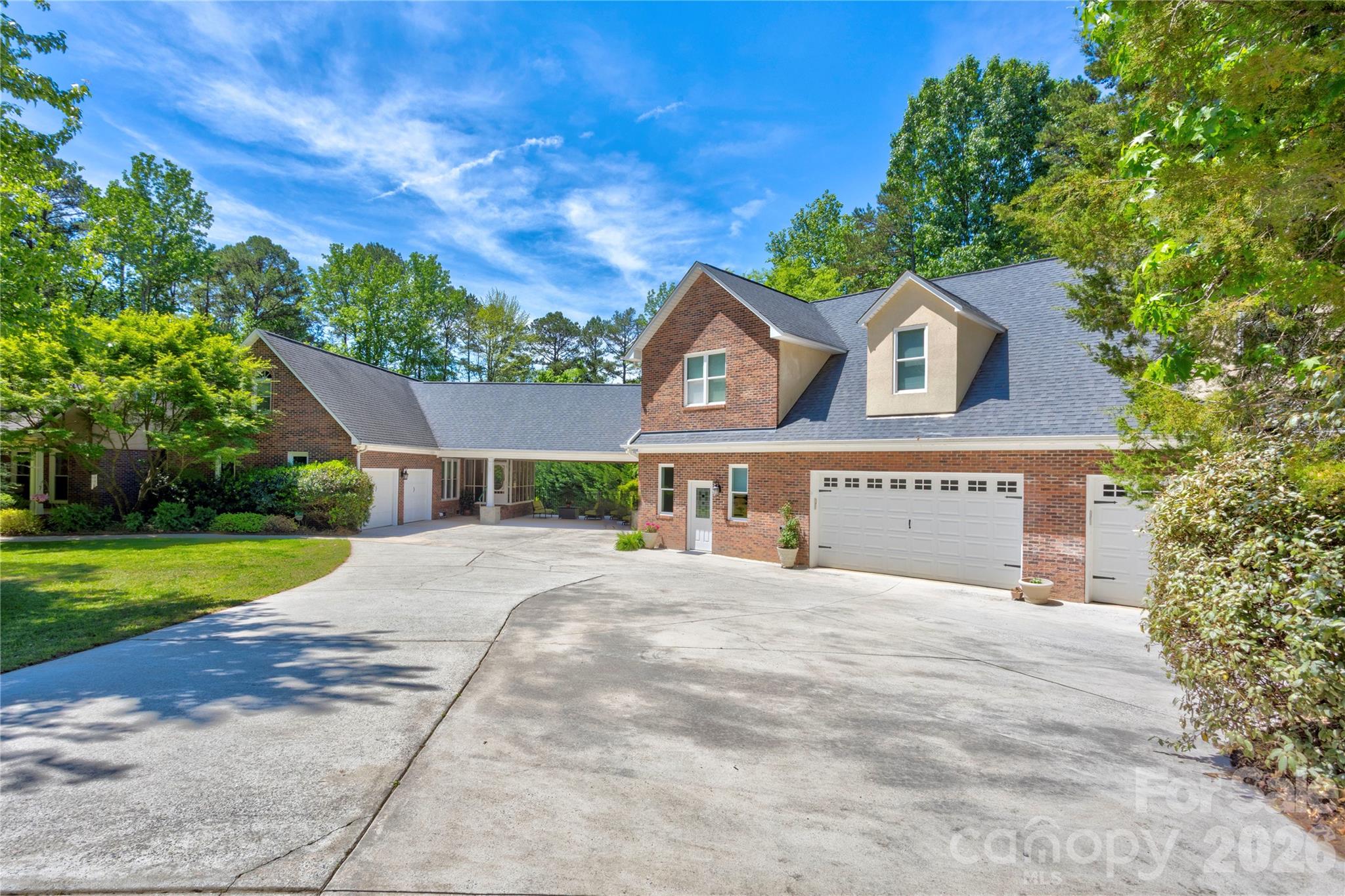 Sleepy Hollow - Residential