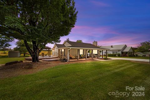 A home in Troutman