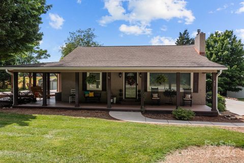 A home in Troutman